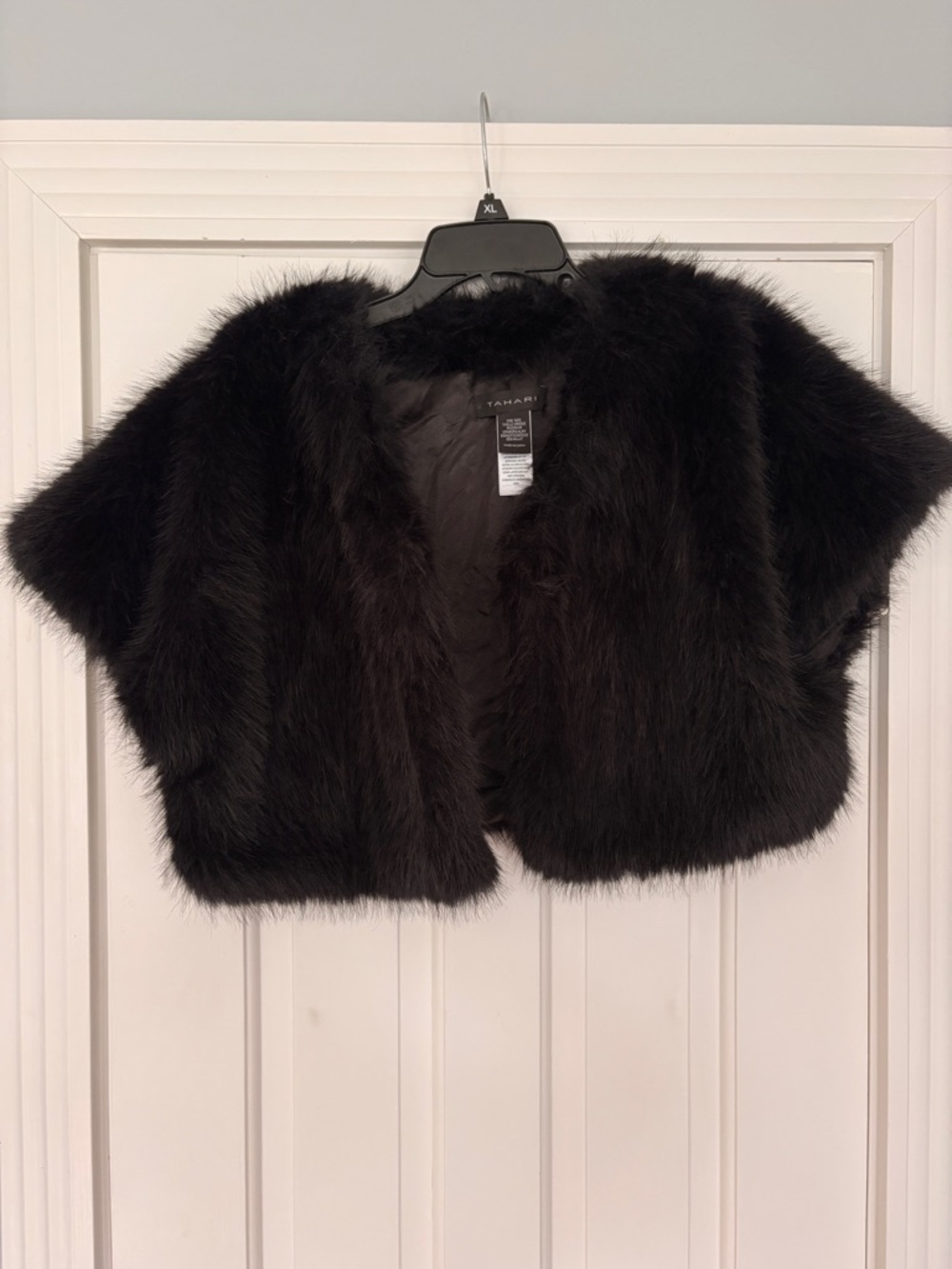 Tahari Black Faux Fur Shawl Collar Wrap